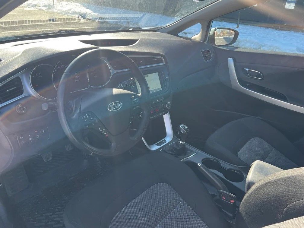 Kia Ceed (1)
