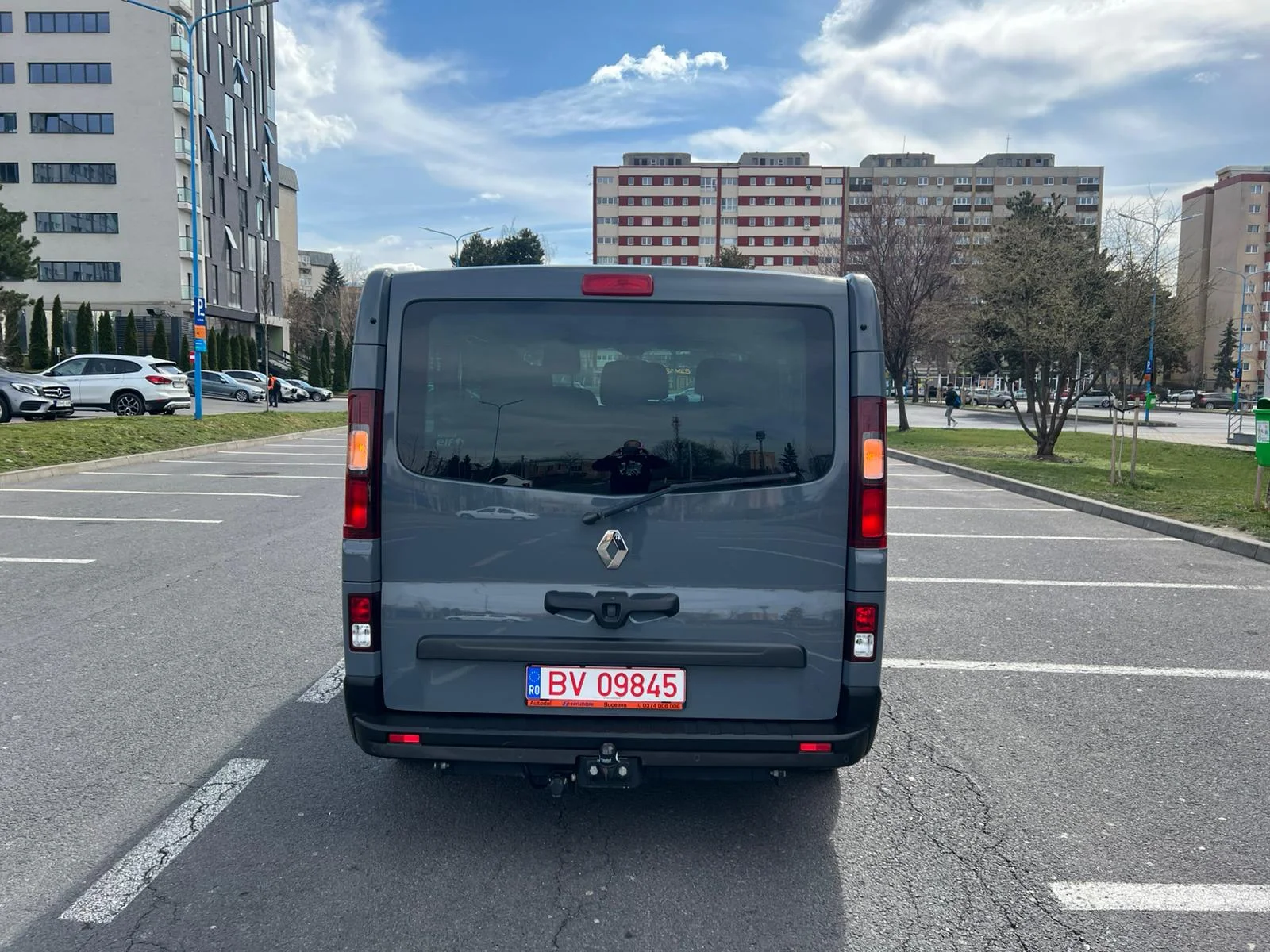 Renault Trafic 8+1 (6)