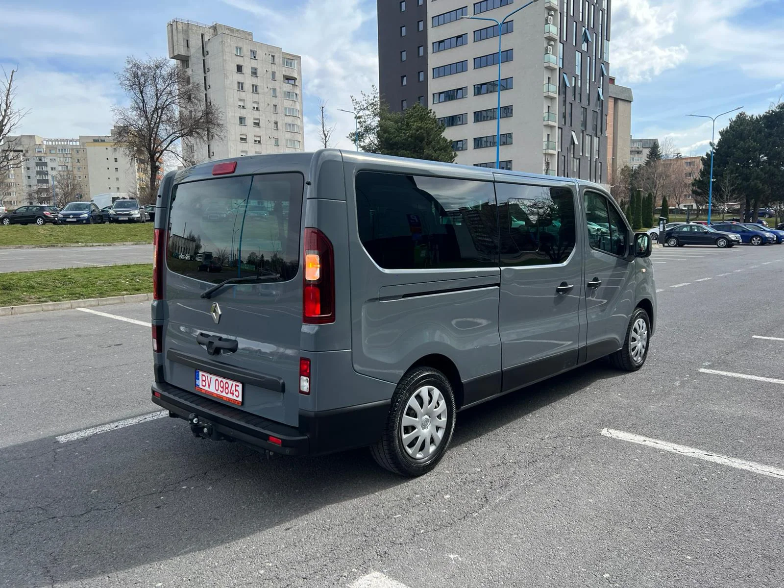 Renault Trafic 8+1 (7)